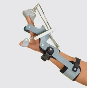 Dynamic Cock-up Splint With Finger Assist