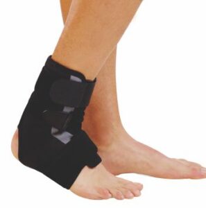 Dyna Ankle Immobiliser with lace